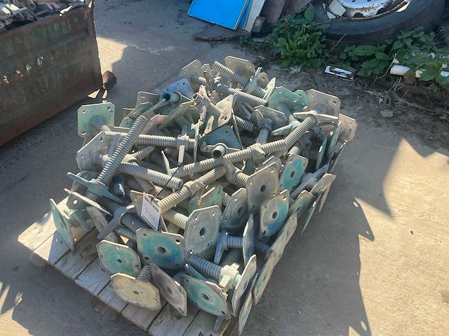 Partij schroefspindels - afbeelding 1 van  3