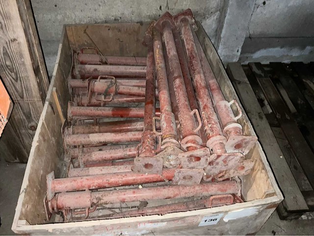 Partij schroefstempel - afbeelding 1 van  2