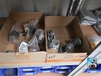 Partij schroeven en verbruiksartikelen - afbeelding 37 van  61