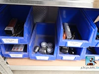 Partij schroeven en verbruiksartikelen - afbeelding 48 van  61