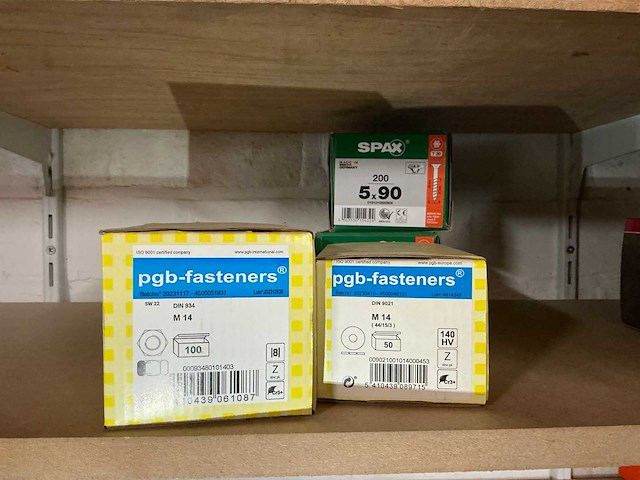 Partij schroeven en vijzen - afbeelding 5 van  14