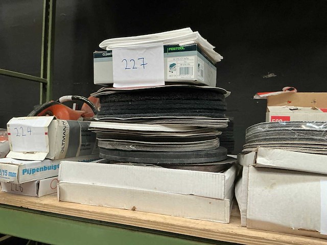 Partij schuur-en polijst-schijven - afbeelding 1 van  3