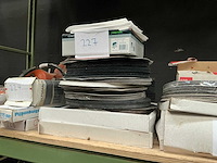 Partij schuur-en polijst-schijven - afbeelding 1 van  3