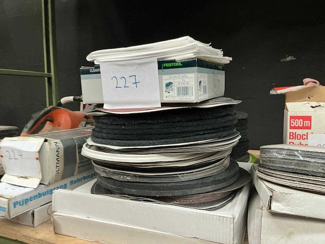 Partij schuur-en polijst-schijven - afbeelding 2 van  3