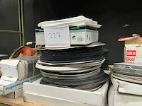 Partij schuur-en polijst-schijven - afbeelding 2 van  3