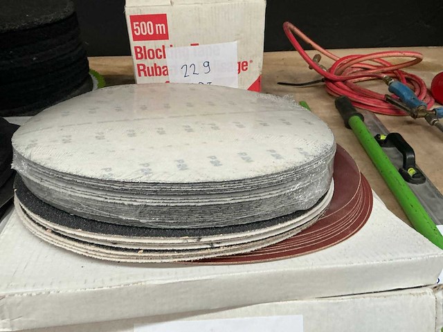 Partij schuur-en polijstschijven - afbeelding 2 van  2