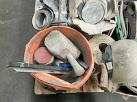 Partij schuurpapier en kit - afbeelding 7 van  8