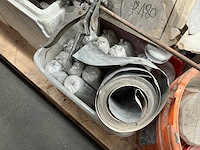 Partij schuurpapier en kit - afbeelding 8 van  8