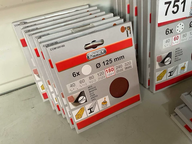 Partij schuurpapier - afbeelding 2 van  7