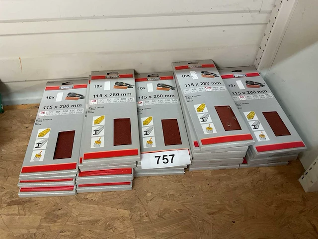 Partij schuurpapier - afbeelding 1 van  6