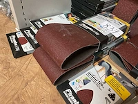 Partij schuurpapier - afbeelding 6 van  7