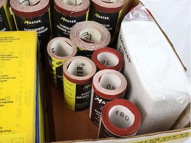 Partij schuurpapier - afbeelding 7 van  7