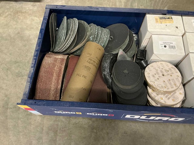 Partij schuurpapier - afbeelding 2 van  8