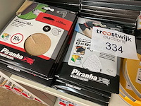 Partij schuurpapier - afbeelding 7 van  10