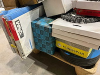 Partij schuurschijven en borstels - afbeelding 2 van  14