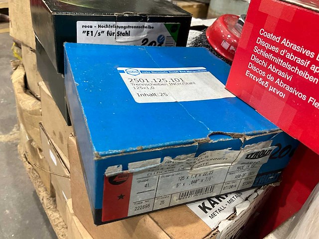 Partij schuurschijven en borstels - afbeelding 3 van  14