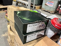 Partij schuurschijven en borstels - afbeelding 4 van  14