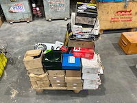 Partij schuurschijven en borstels - afbeelding 1 van  14