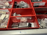 Partij sensoren en industriële elektronica - afbeelding 12 van  133