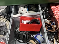 Partij sensoren en industriële elektronica - afbeelding 21 van  133