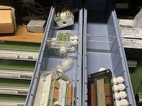 Partij sensoren en industriële elektronica - afbeelding 27 van  133