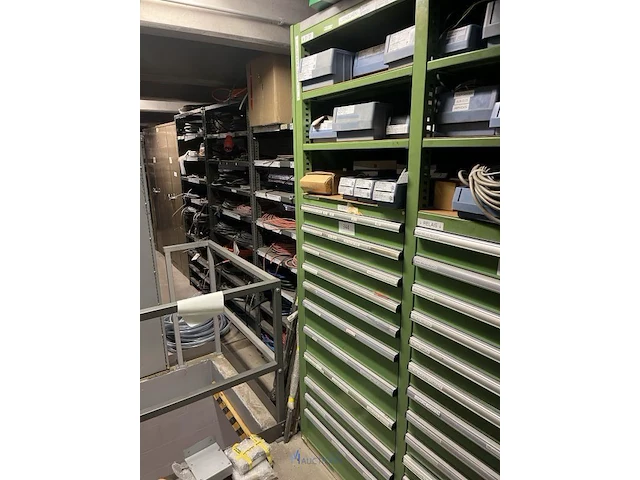 Partij sensoren en industriële elektronica - afbeelding 44 van  133