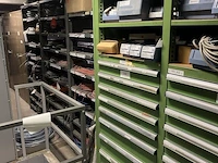 Partij sensoren en industriële elektronica - afbeelding 44 van  133