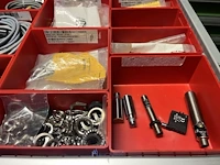 Partij sensoren en industriële elektronica - afbeelding 60 van  133