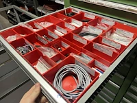 Partij sensoren en industriële elektronica - afbeelding 65 van  133