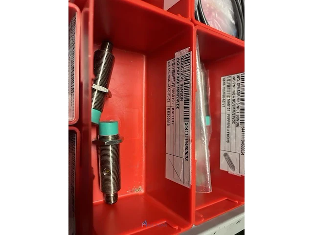 Partij sensoren en industriële elektronica - afbeelding 69 van  133