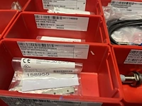 Partij sensoren en industriële elektronica - afbeelding 78 van  133