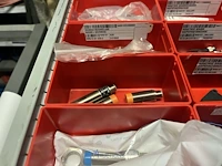 Partij sensoren en industriële elektronica - afbeelding 81 van  133