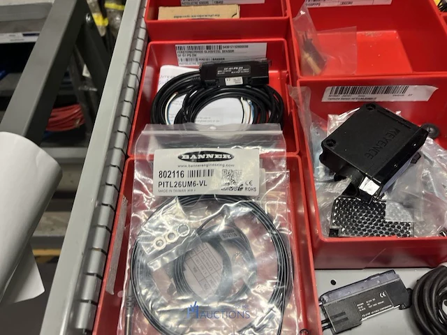 Partij sensoren en industriële elektronica - afbeelding 88 van  133