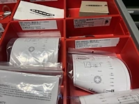 Partij sensoren en industriële elektronica - afbeelding 94 van  133