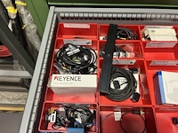 Partij sensoren en industriële elektronica - afbeelding 105 van  133
