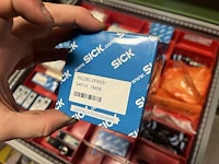 Partij sensoren en industriële elektronica - afbeelding 117 van  133