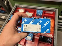 Partij sensoren en industriële elektronica - afbeelding 119 van  133