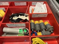 Partij sensoren en industriële elektronica - afbeelding 122 van  133