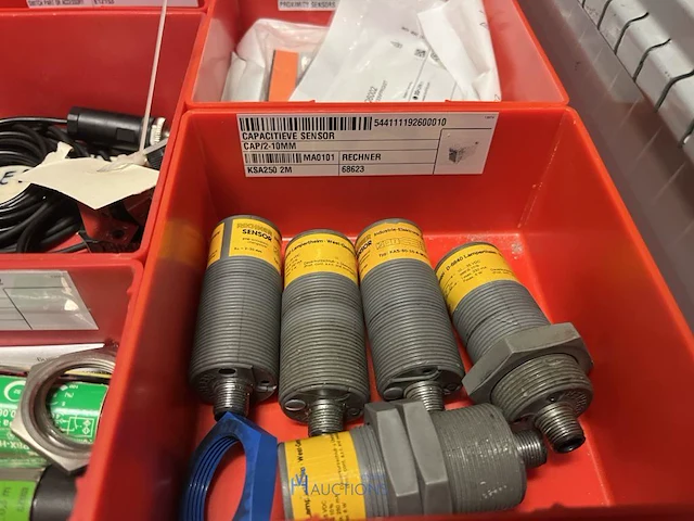 Partij sensoren en industriële elektronica - afbeelding 124 van  133