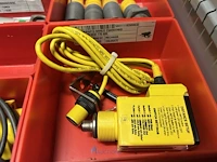 Partij sensoren en industriële elektronica - afbeelding 125 van  133