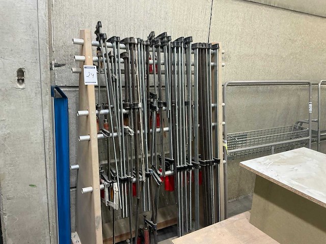 Partij sergeanten - afbeelding 1 van  3