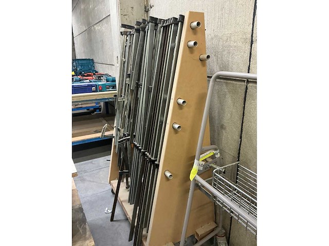 Partij sergeanten - afbeelding 3 van  3