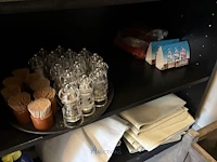 Partij servies en decoratie - afbeelding 4 van  23