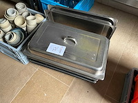 Partij servies en keuken benodigdheden - afbeelding 15 van  35
