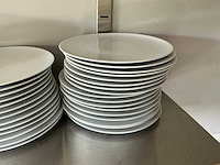 Partij servies en keuken benodigdheden - afbeelding 26 van  35