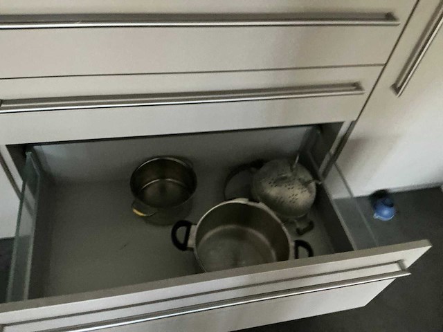 Partij servies, glaswerk en bestekken - afbeelding 7 van  7