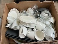 Partij servies, glaswerk en keukengerei - afbeelding 5 van  10