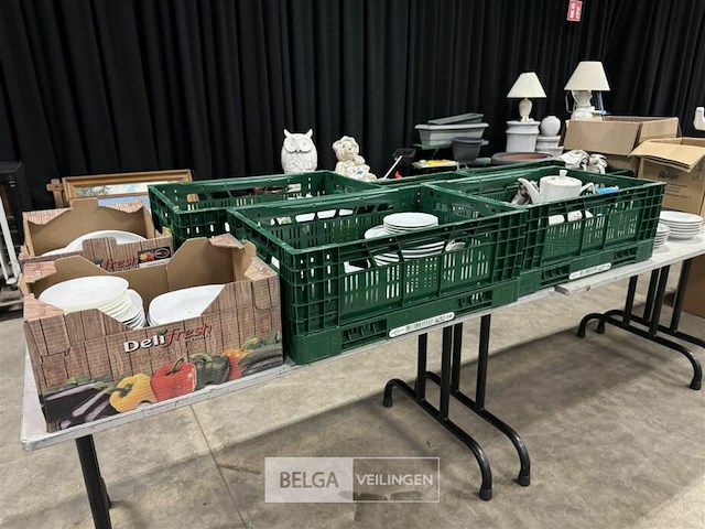 Partij servies - afbeelding 1 van  10