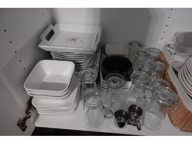 Partij servies - afbeelding 11 van  15