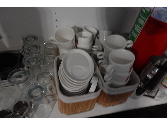 Partij servies - afbeelding 12 van  15